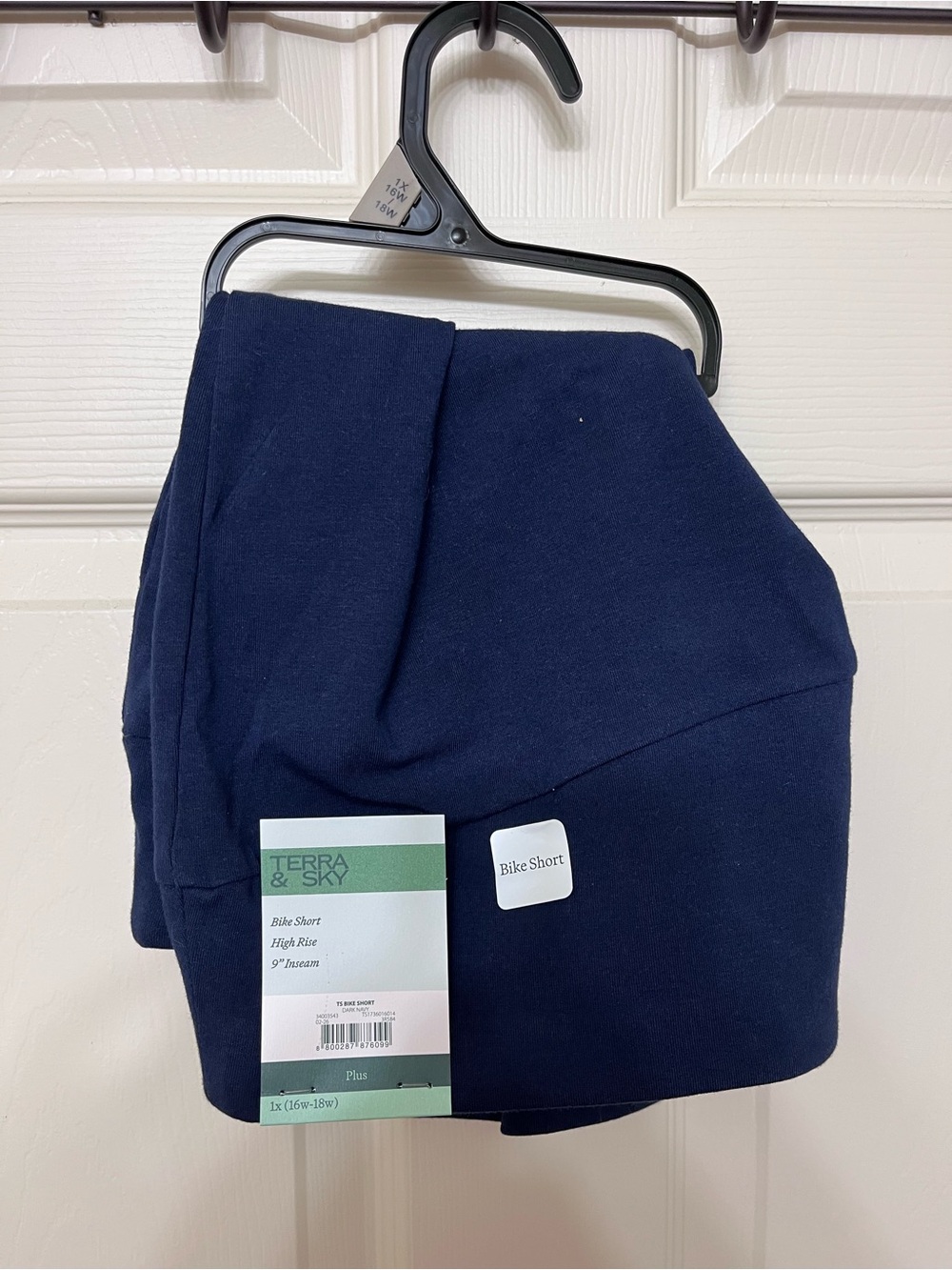 Terra & Sky Navy High-Rise Bike Shorts - Solid Navy